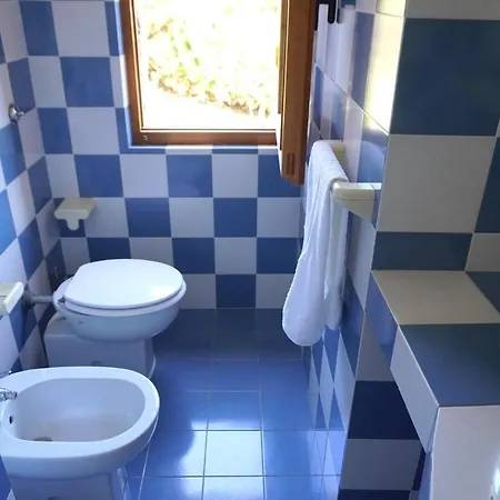 Roccette Aquazzurre Three-family With Jacuzzi * Costa Paradiso