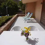 Roccette Aquazzurre Three-family With Jacuzzi Apartman Costa Paradiso