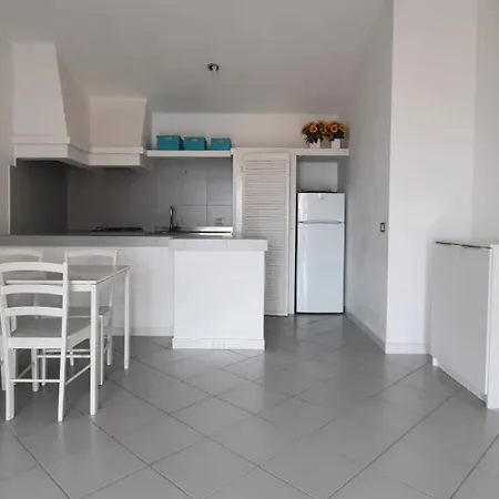 Apartment Roccette Aquazzurre Three-family With Jacuzzi Costa Paradiso